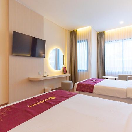 Reddoorz Premium Near Paris Van Java Mall Bandung Exterior foto